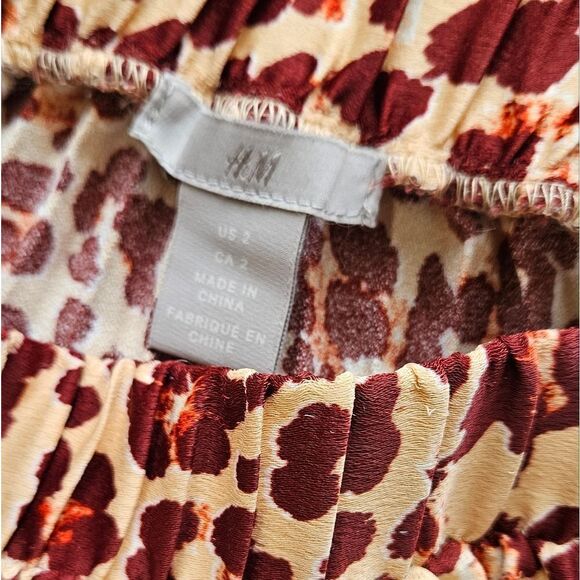 H&m pleated animal / cheetah print skirt - Picture 5 of 5